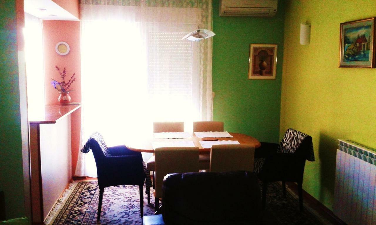Apartmani Komunela Умаг Екстер'єр фото